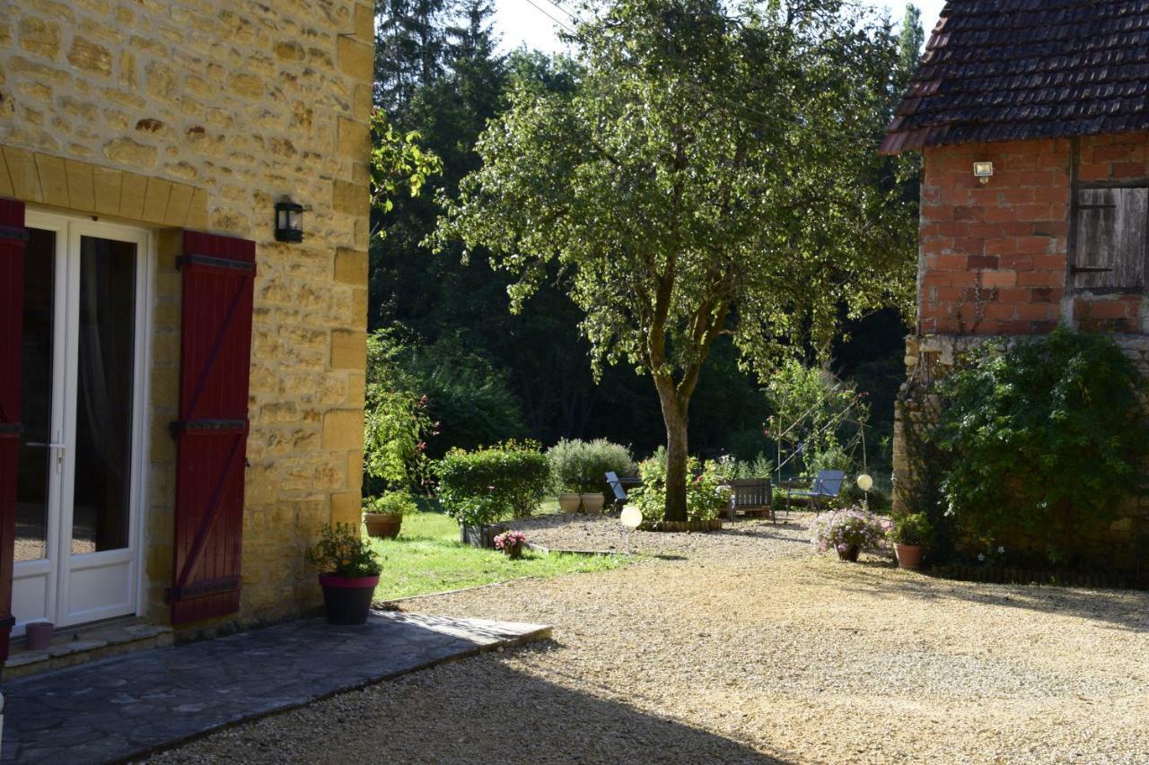 Bed and Breakfast La Chabotine Allas-Les-Mines Exteriér fotografie