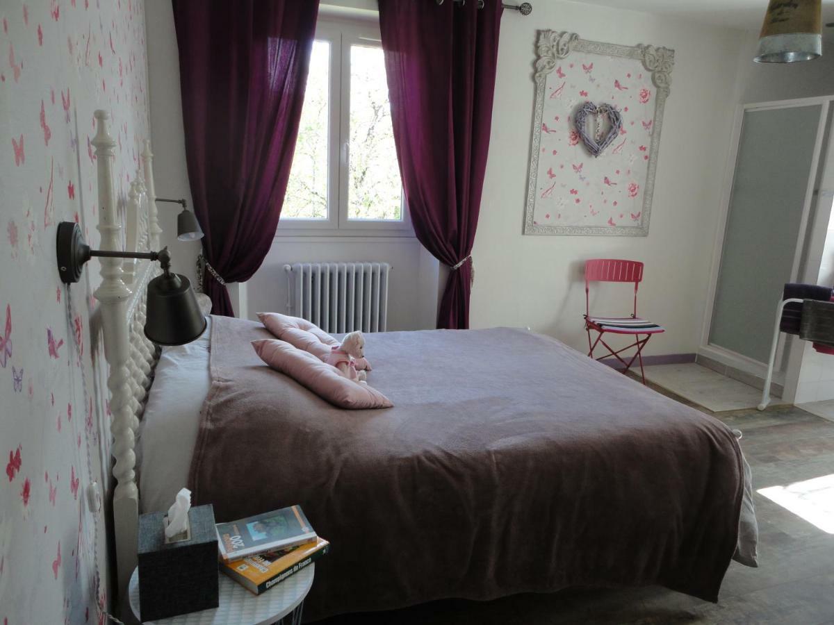 Bed and Breakfast La Chabotine Allas-Les-Mines Exteriér fotografie