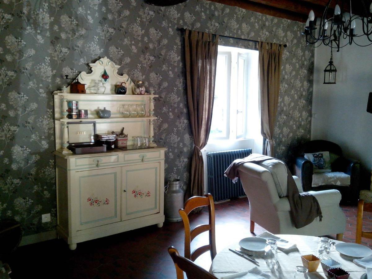 Bed and Breakfast La Chabotine Allas-Les-Mines Exteriér fotografie