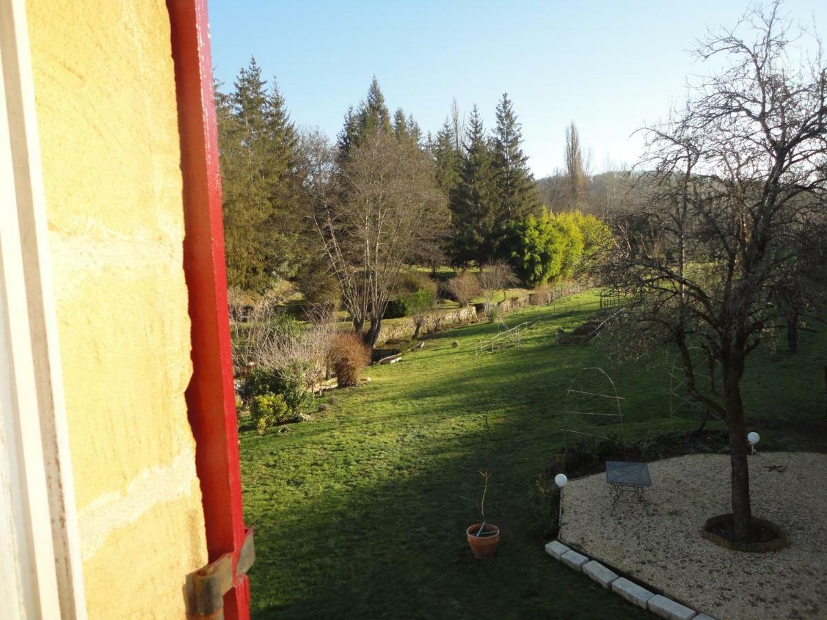 Bed and Breakfast La Chabotine Allas-Les-Mines Exteriér fotografie